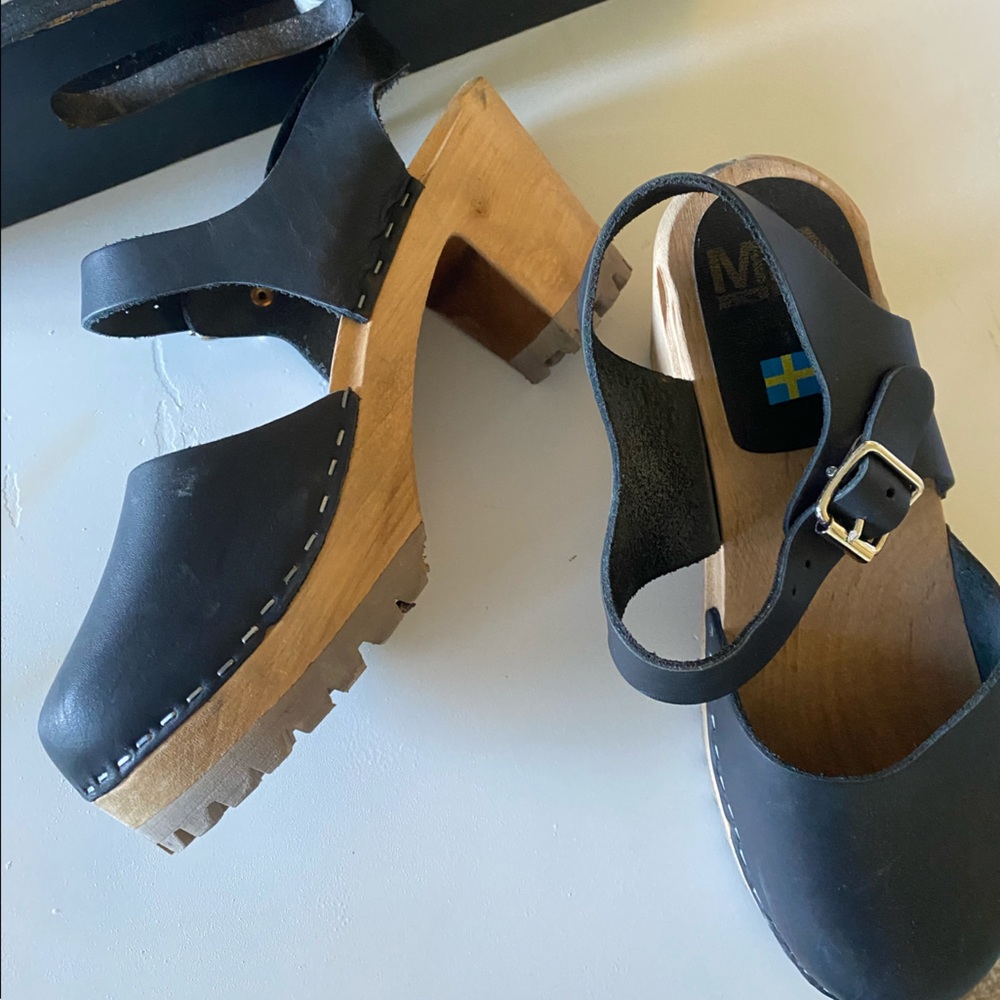 MIA Sofia Clogs